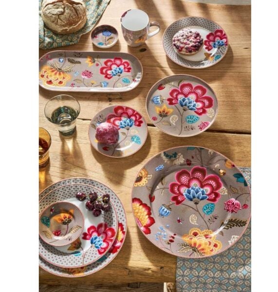 Fantasy Blooming Tales Haki Çay Tabağı 9 cm