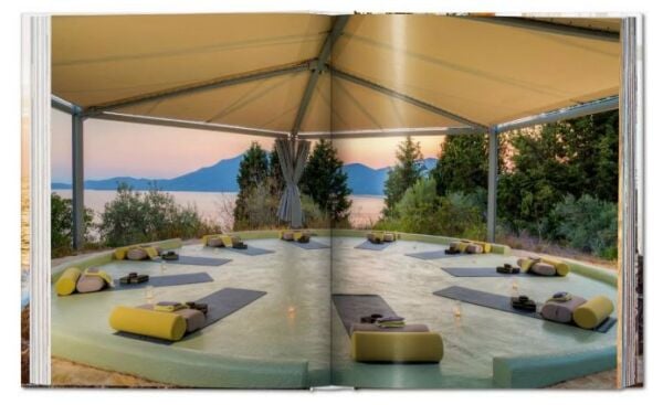 Great Escapes Yoga. The Retreat Book