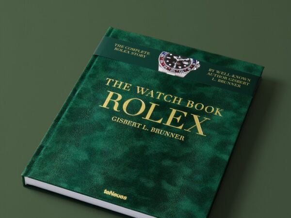 THE WATCH BOOK ROLEX - NEW EDT.