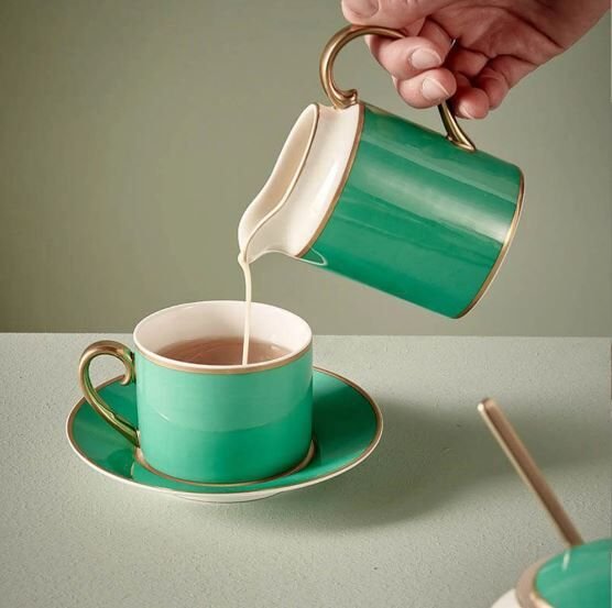 Yeşil Porselen Çay Fincanı 220 ml