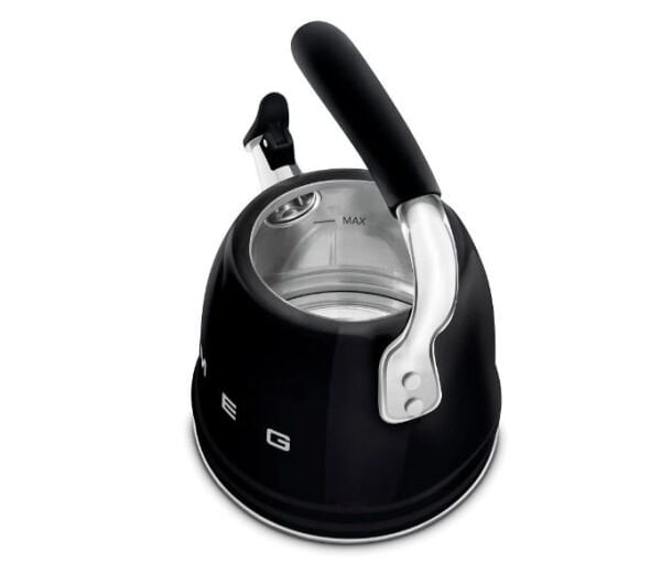 Smeg Retro Islıklı Kettle Siyah