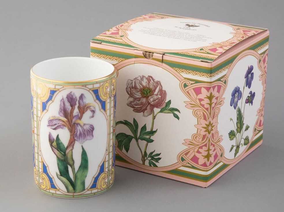 Imperial İris Çiçeği Kupa