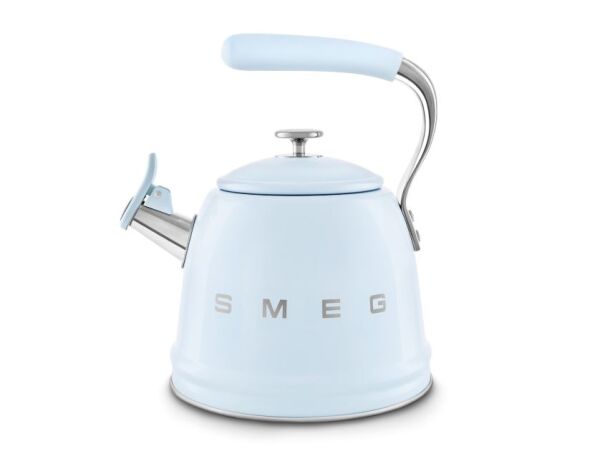 Smeg Retro Islıklı Kettle Pastel Mavi