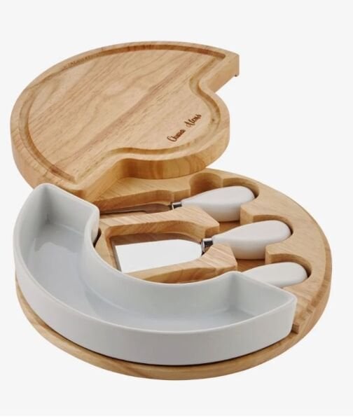 Kahverengi Ahşap Peynir Sunum Tabağı