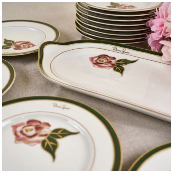 Patrizia Gucci Rose Sandwich service 9100/8995 7 pieces