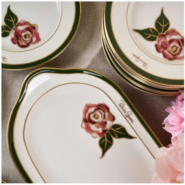 Patrizia Gucci Rose Sandwich service 9100/8995 7 pieces