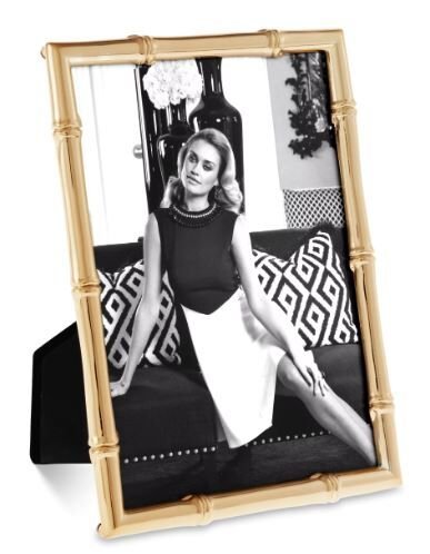 PICTURE FRAME HOLDEN M