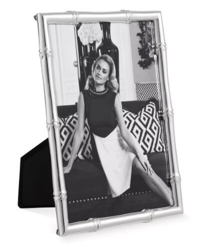 PICTURE FRAME HOLDEN M