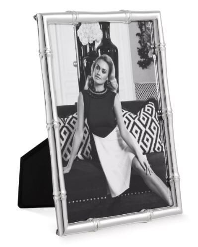 PICTURE FRAME HOLDEN M