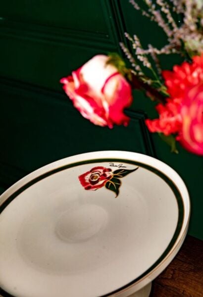 Gucci Rose Cake stand 9100/2/8995