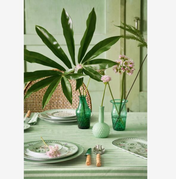 Yeşil Porselen Servis Tabağı 25 Cm Lily & Lotus