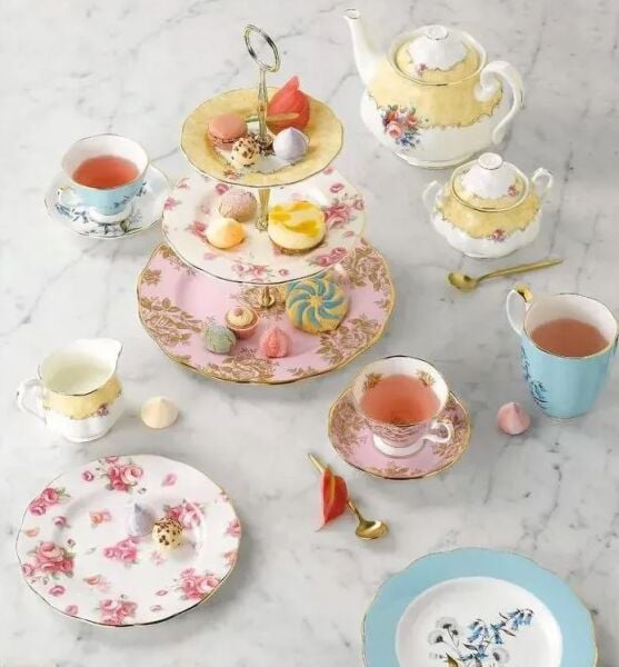5'Lİ ÇAY FİNCANI SET 100. YIL SERİSİ 1950-1990