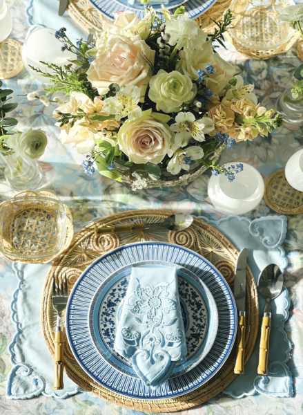 ROMANTİK AMERİKAN SERVİS