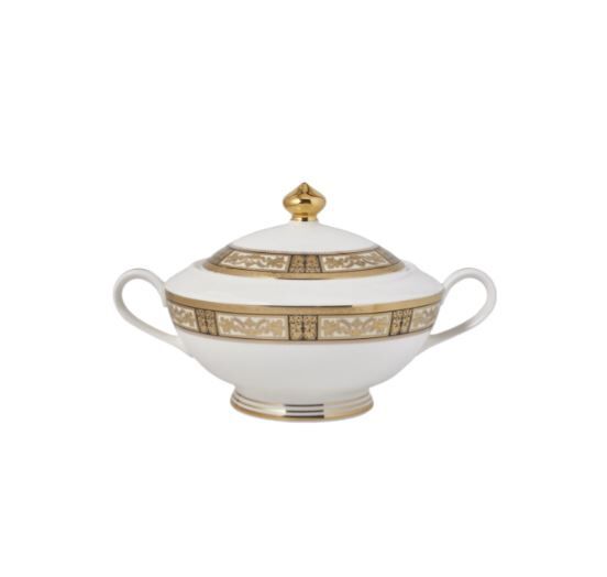 WEIMAR FRIEDERIKE OF HESSE-DARMSTADT 63 PCS DINNER SET…