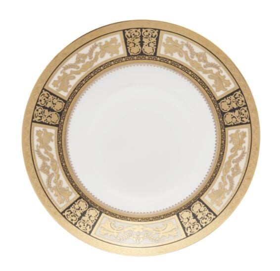 WEIMAR FRIEDERIKE OF HESSE-DARMSTADT 63 PCS DINNER SET…