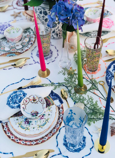 Köşeli Yuvarlak Amerikan Servis