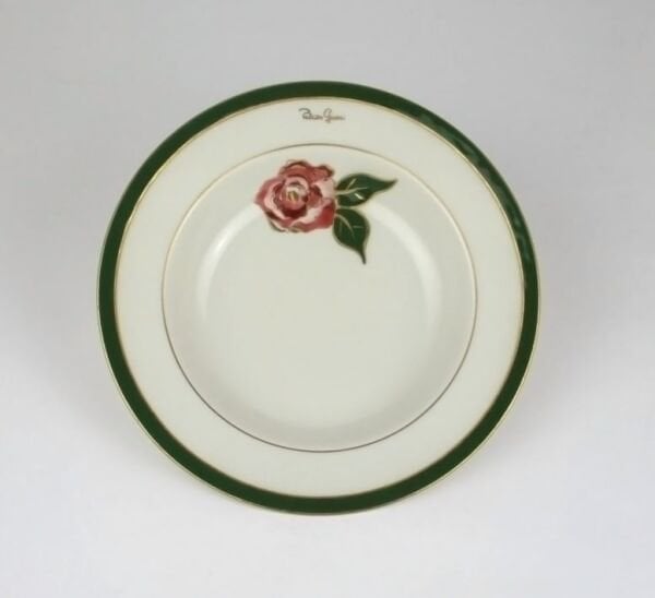 Patrizia Gucci Rose Çukur Yemek Tabağı 23 cm