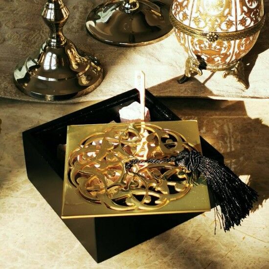 KUTU RUMİ DESENLİ METAL KAPAKLI AHŞAP KÜÇÜK